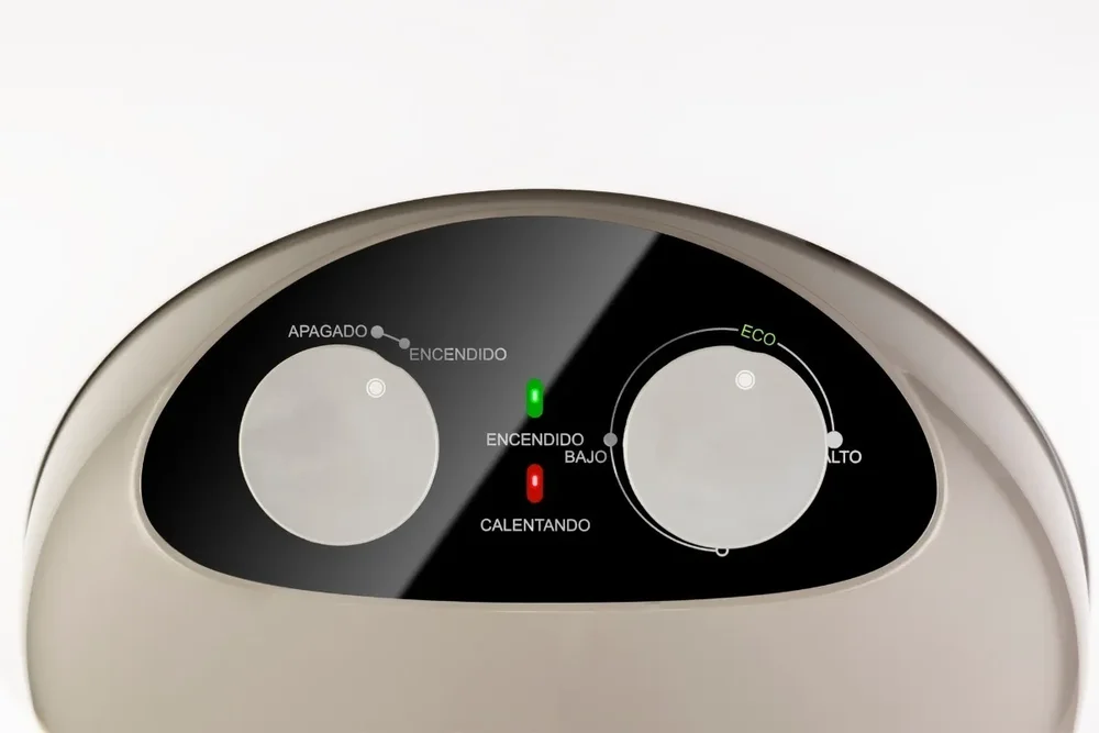 Agua Termotanque Electrico 1500w Philco Phte030b2 30lts Color Blanco - Stock disponible - Electrónica