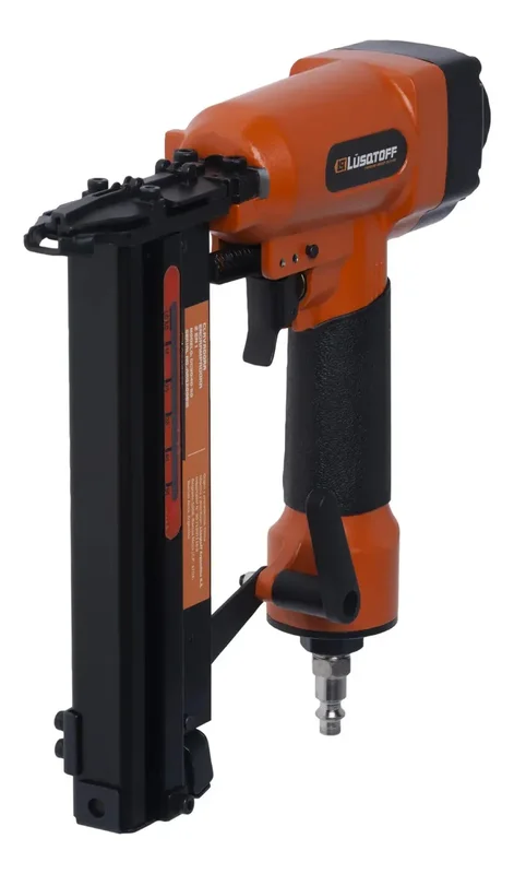 Clavadora Engrampadora Neumatica Lüsqtoff 60 a 100 PSI GC9040-50 - Stock disponible - Herramientas
