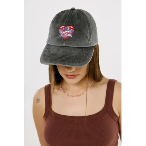 Gorra Bordada Corazón Limay Denim Color Negro Diseño De La Tela Gastado Talle Un - Stock disponible