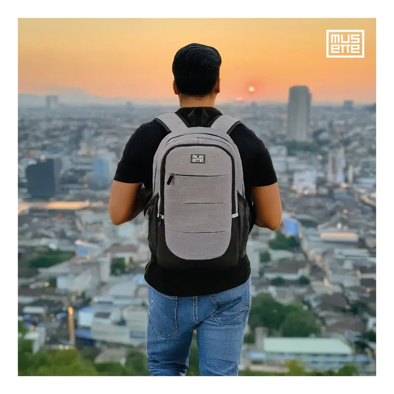 Mochila Porta Notebook 15.6 Urban Oxford Impermeable Viaje Musette Gris 20L - Stock disponible - Electrónica