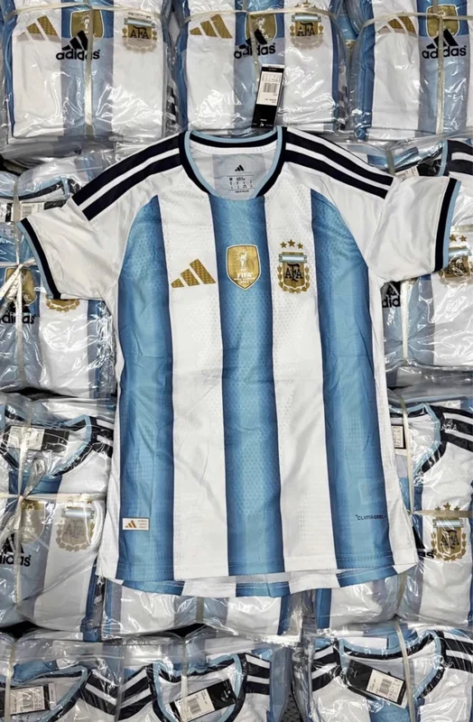 Remera Argentina Importada 2026 - Ropas y Calzados