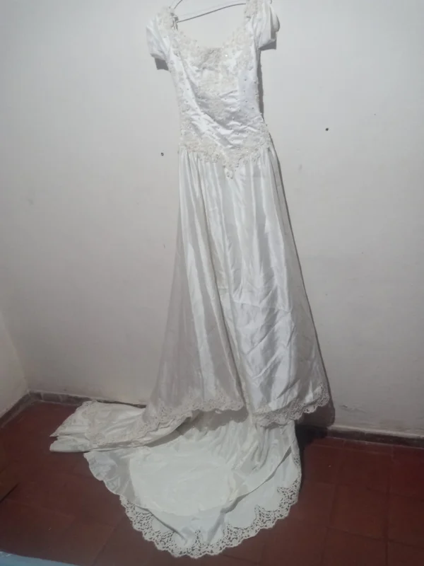 Vestido de novia - Ropas y Calzados
